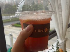 -小蜜蜂·Bakery&Coffee(翰子花园店)