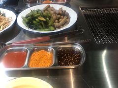 -马路牙子地桌烤肉(工体店)