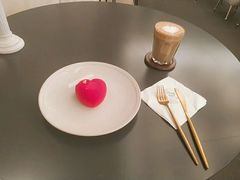 -玲婧胡同·生日蛋糕·餐厅(嘉里城店)