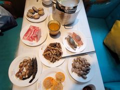 -领鲜活海鲜榴莲自助火锅(东门店)