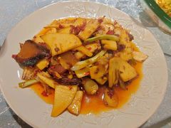 -寻味·后院花语