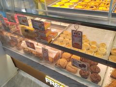 -鲍师傅糕点(大沽南路店)