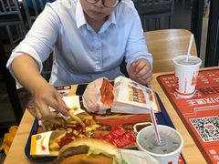 -汉堡王(常熟美城店)