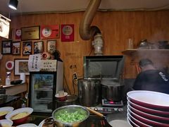 -老龙亭拉面店