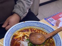 -魔都三兄弟酸辣粉·蘸卤炸串(虹桥万科店)