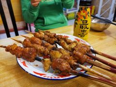 红柳烤肉-老钟家烤羊排·敦伊阁清真餐厅胡羊焖饼