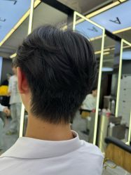 点击看大图 -藤野造型烫发染发