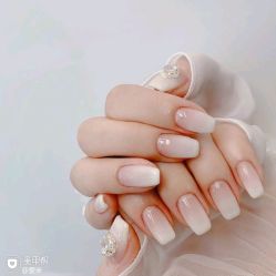 -Pink You美甲洗眉纹绣定制中心