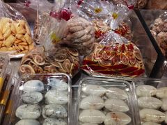 -溪岸路花鸟市场