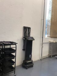 -Hair Co.一间沙龙