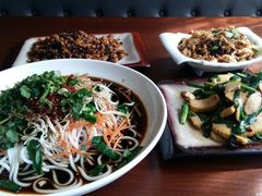 -宣威山野人家·云南菜·菌火锅(金碧店)