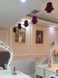 -Bollins波林丝•专研护发中心