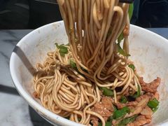 青椒肉丝盖浇面-花园茶楼(兴城西路店)