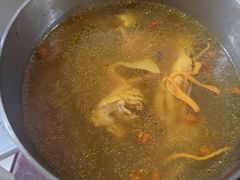 -全家便利店(莲花池东路店)