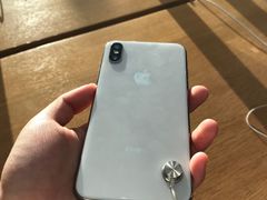 iphonex-Apple零售店(济南恒隆广场店)
