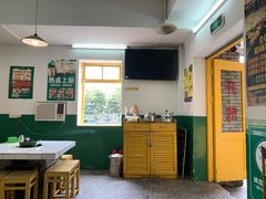 大堂-石灰市老火锅(北滨路店)