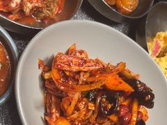 -草家酱蟹炭火烤肉店(珲春南路二店)