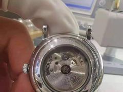 -亨得利钟表商店