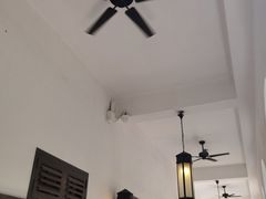 大堂-星巴克臻选(广州沙面店)