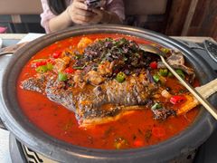 -探鱼·鲜青椒爽麻烤鱼(天一广场店)