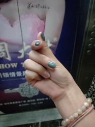 -Yue color 悦彩美甲美睫工作室