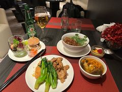 -上海外滩茂悦大酒店