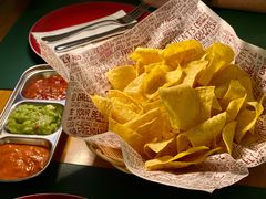炸玉米片配牛油果-HFFOUSA TACO弗萨塔可墨西哥餐厅(颐堤港店)