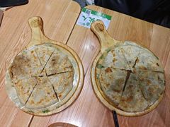 手工鲜肉饼-甲乙饼·手工牛肉饼(东方广场店)