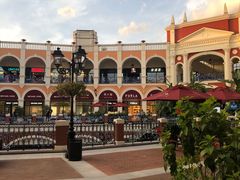 -佛罗伦萨小镇广佛名品奥特莱斯(疏港路店)