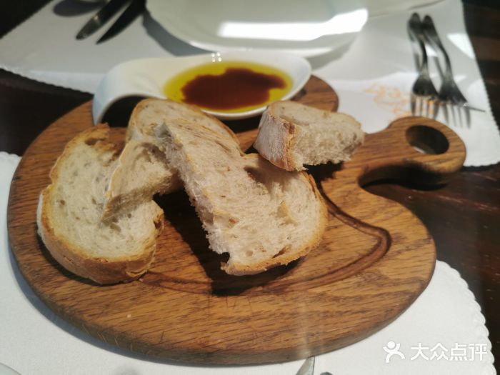 南瓜花意大利餐厅(高新二路店)餐前面包图片