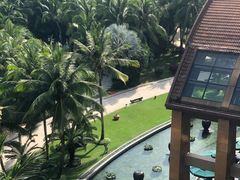 -三亚湾海居铂尔曼度假酒店