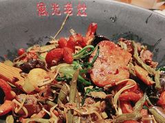 -风光老灶麻辣香锅(大成路翠微百货店)