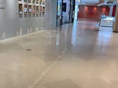 -新田360广场(上海华侨城店)