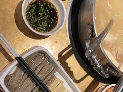 -左庭右院鲜牛肉火锅(南通CBD大有境店)