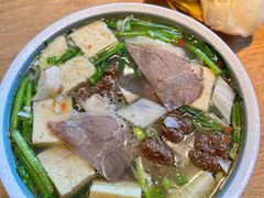 -金莹丸子汤清真(朝外SOHO店)
