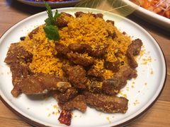 -临界音乐酒馆·小龙虾·江湖菜(华熙LIVE·鱼洞店)