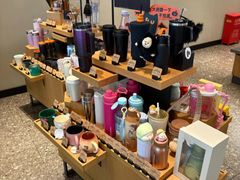 -星巴克臻选(周浦万达店)