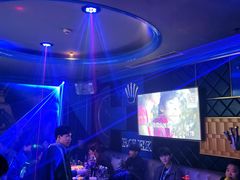 -UK派对KTV(日月广场店)