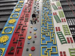 -极限PLAY运动娱乐新世界·团建派对潮玩休闲馆·室内蹦极高空游乐园