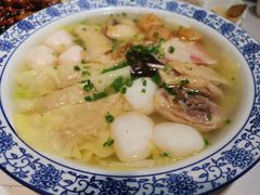 老浦东蒸三鲜-老人和饭店(淮海中路店)