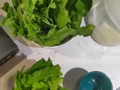 生菜-二刀潮牛·鲜牛肉火锅(爱融荟城店)