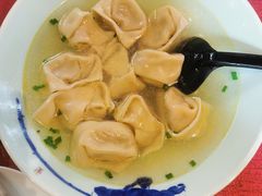 蟹粉虾仁大馄饨-蟹尊苑(巨鹿店)