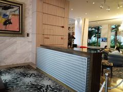 -上海虹桥西郊假日酒店