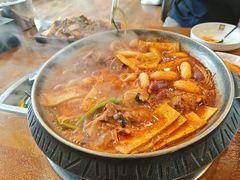 -喇喇排骨火锅·传统韩式脊骨汤(望京西园总店)