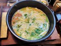 -银米·云南传统过桥米线(双廊黑金冠店)