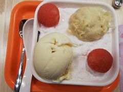 -满记甜品(巴黎春天宝山店)