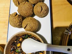 -野山舂·贵州现舂酸汤火锅(鸿通城店)