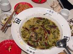 -渔语鱼酸菜鱼新川菜(来福士店)