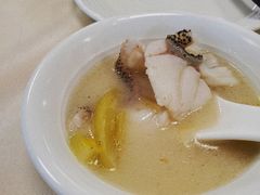 -品香菜馆(旗峰路中侨大厦店)