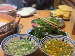 -洱火云南酸菜牛肉火锅(石景山当代商城店)